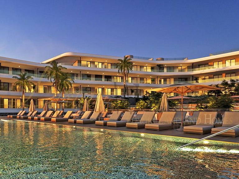 Apartment for Sale in Costa Adeje, Tenerife, España 14