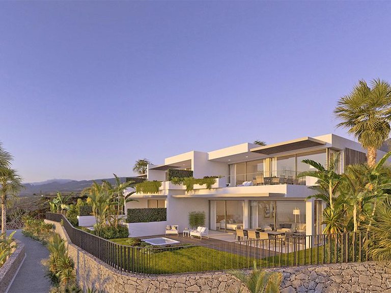 Town House for Sale in Guia De Isora, Tenerife, España 3