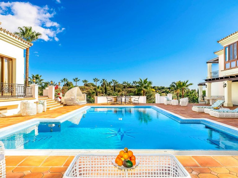 Вилла на продажу в Бенахависе, Малага 20