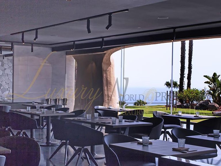 Villa for Sale in Guia De Isora, Tenerife, España 50