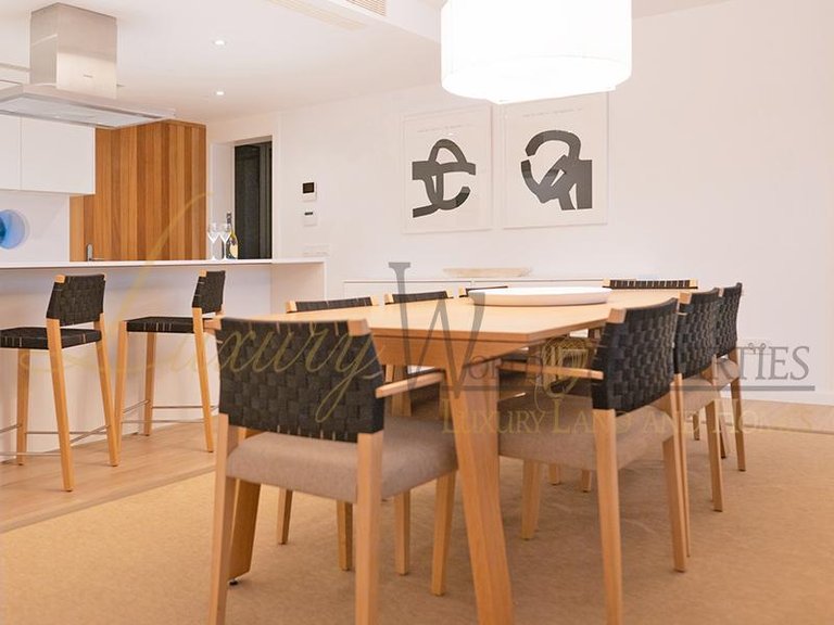 Villa for Sale in Guia De Isora, Tenerife, España 11