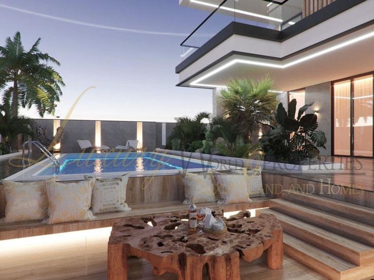 Villa for Sale in Costa Adeje, Tenerife, España 5