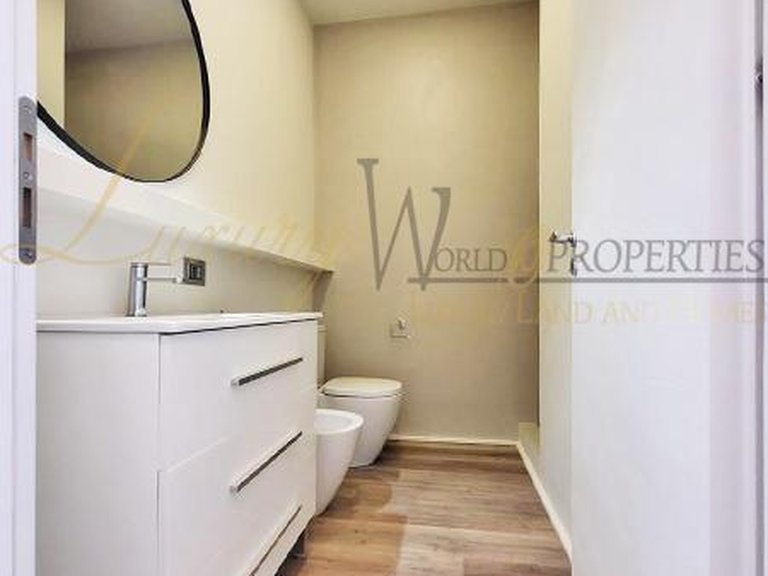 Apartment for Sale in Costa Del Silencio, Tenerife, España 15