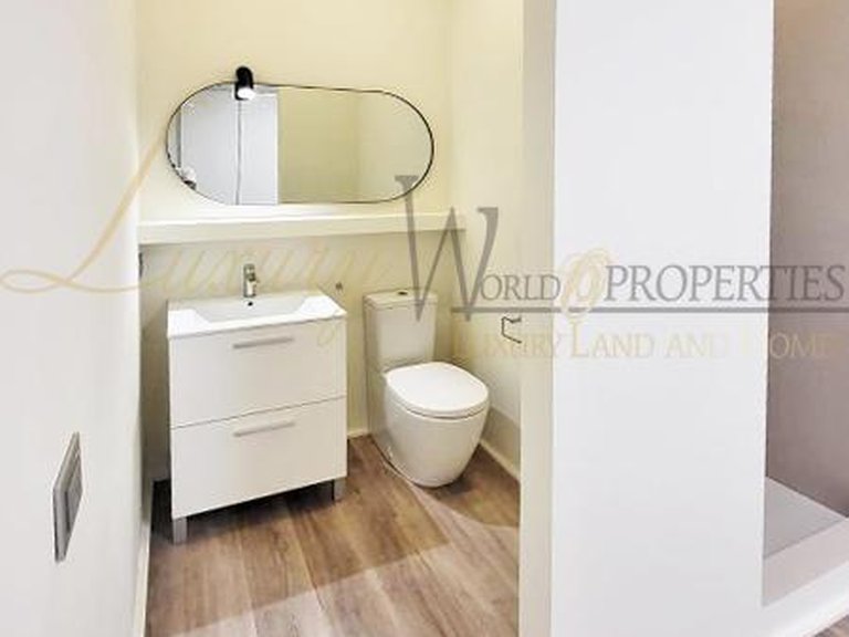 Apartment for Sale in Costa Del Silencio, Tenerife, España 13