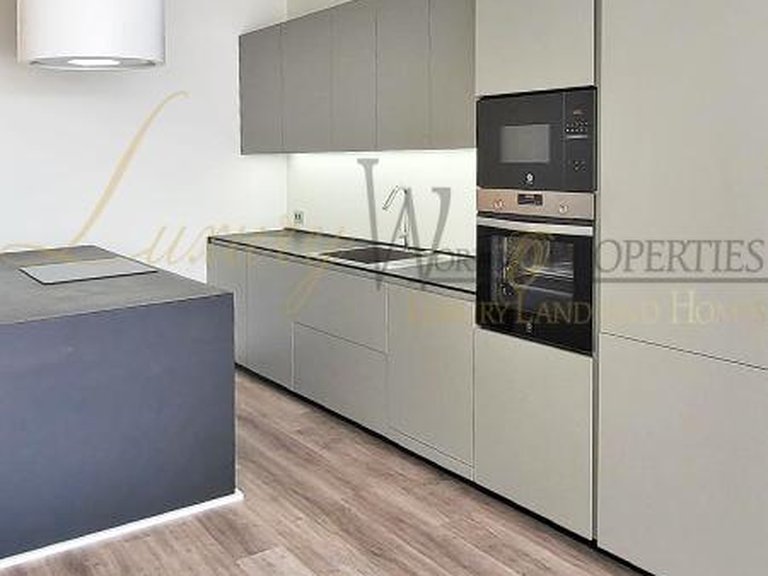 Apartment for Sale in Costa Del Silencio, Tenerife, España 7