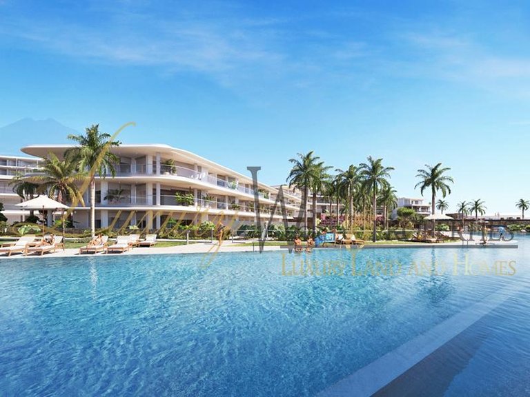 Penthouse for Sale in Playa San Juan, Tenerife, España 1