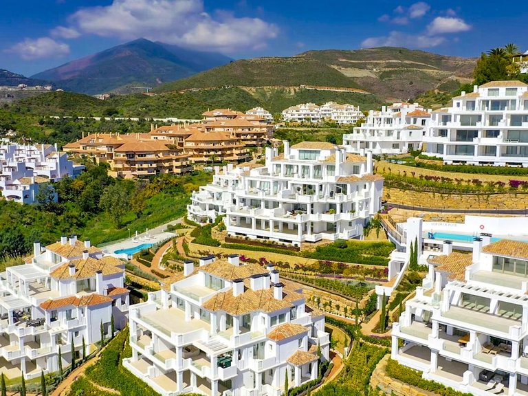 Apartment for Sale in Marbella, Malaga 8