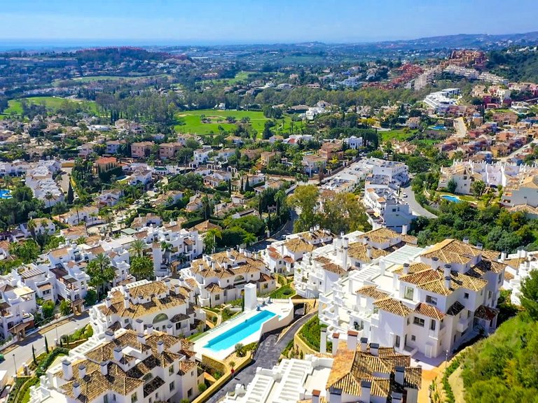 Apartment for Sale in Marbella, Malaga 28