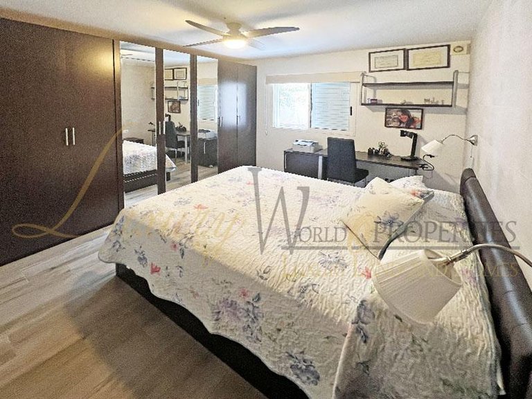 Apartment for Sale in Costa Adeje, Tenerife, España 7