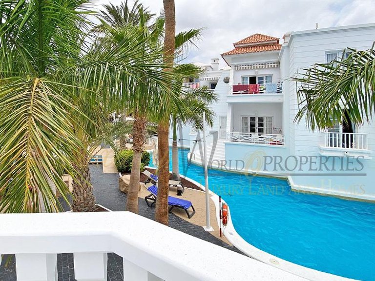 Villa for Sale in Costa Adeje, Tenerife, España 1