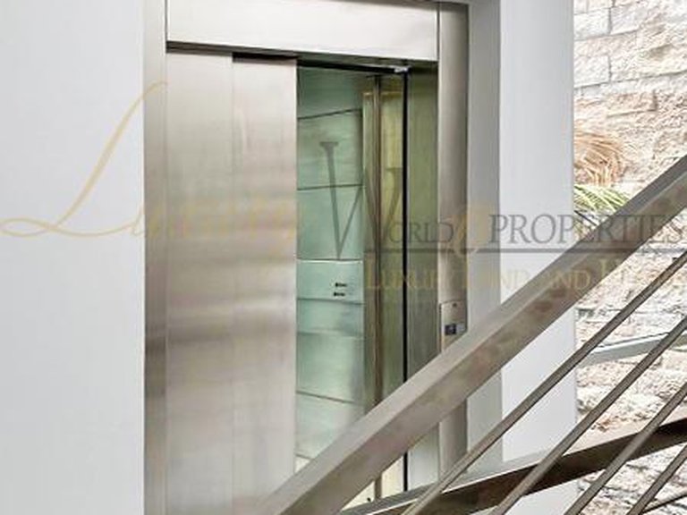 Villa for Sale in Costa Adeje, Tenerife, España 25