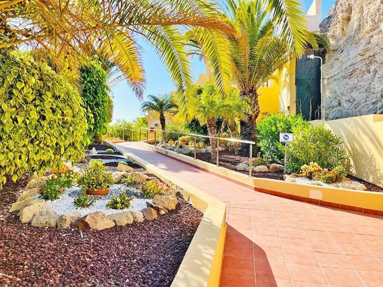 Apartment for Sale in Costa Adeje, Tenerife, España 34