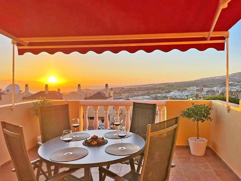 Apartment for Sale in Costa Adeje, Tenerife, España 2