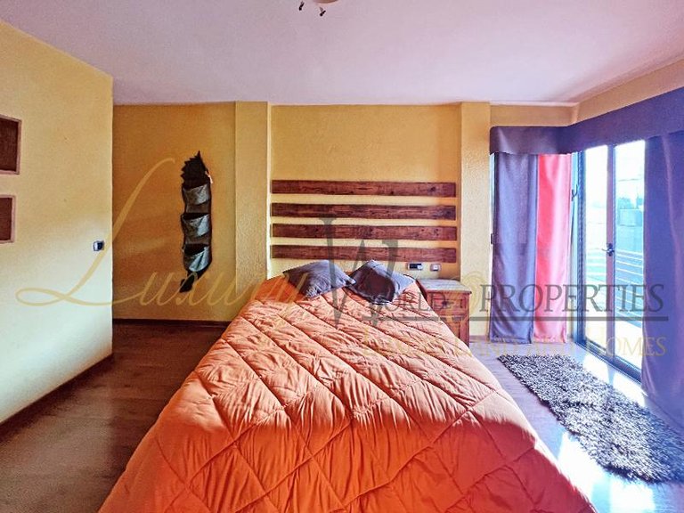 Villa for Sale in Costa Adeje, Tenerife, España 16