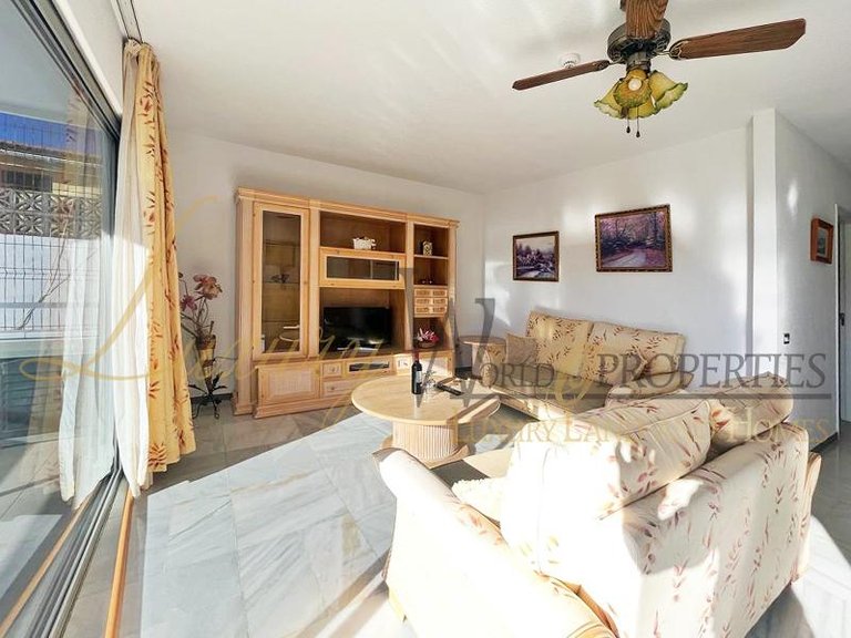 Apartment for Sale in Costa Adeje, Tenerife, España 3