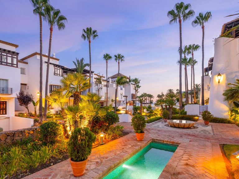 Apartamento en venta en Marbella, Málaga 16