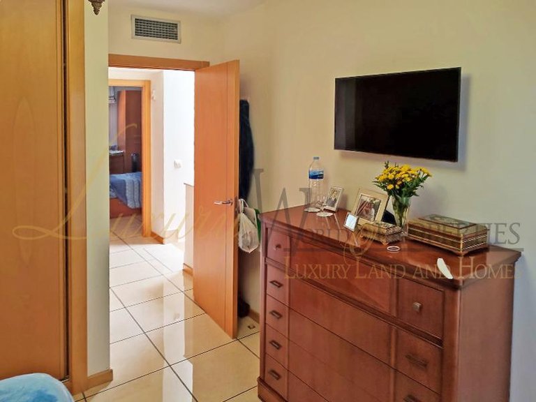 Town House for Sale in Adeje, Tenerife, España 9