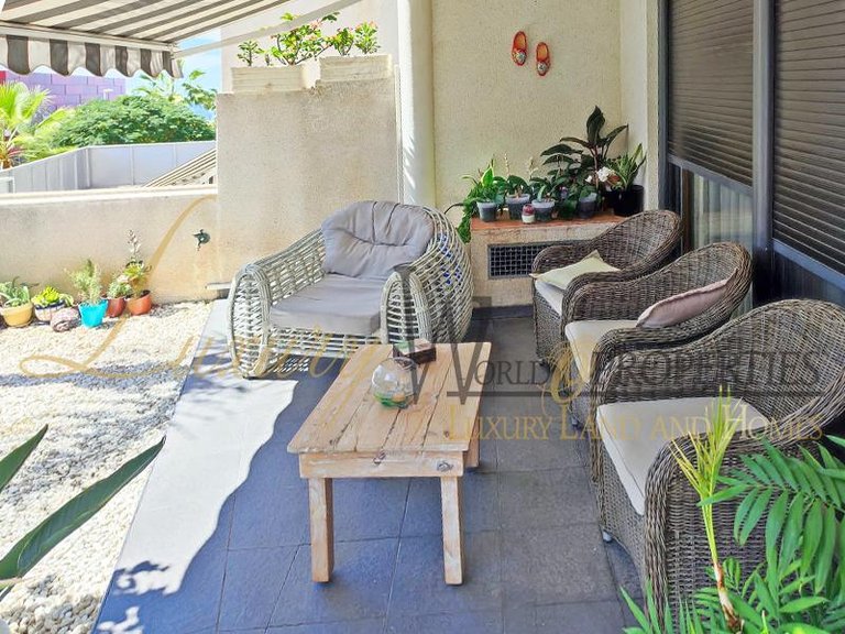 Town House for Sale in Adeje, Tenerife, España 2