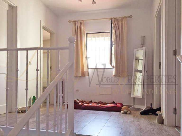 Villa for Sale in Costa Adeje, Tenerife, España 36