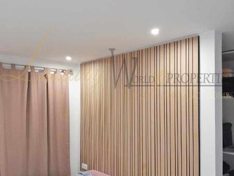 Villa for Sale in Adeje, Tenerife, España 14