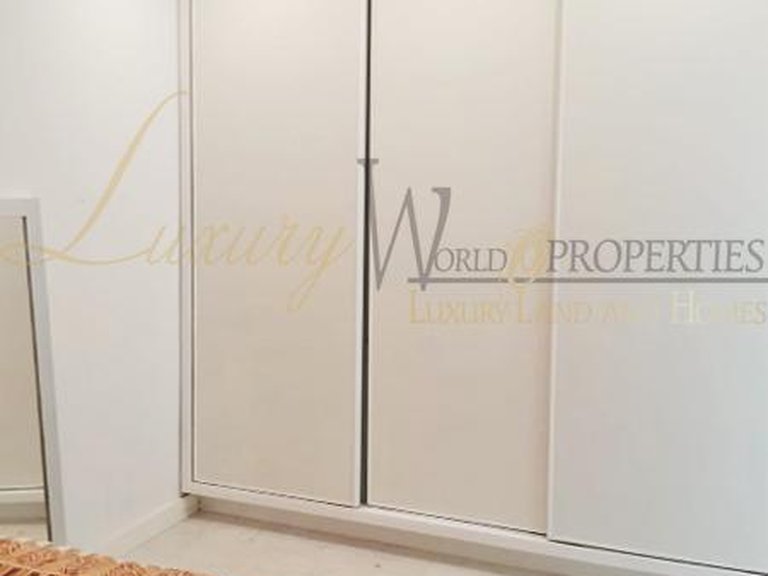 Villa for Sale in Adeje, Tenerife, España 17