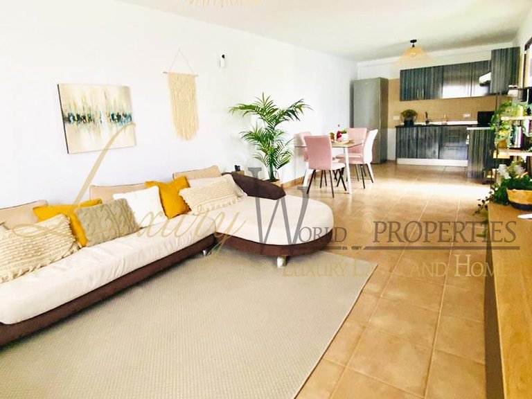 Villa for Sale in Tijoco Bajo, Tenerife, España 8