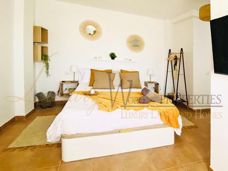 Villa for Sale in Tijoco Bajo, Tenerife, España 17