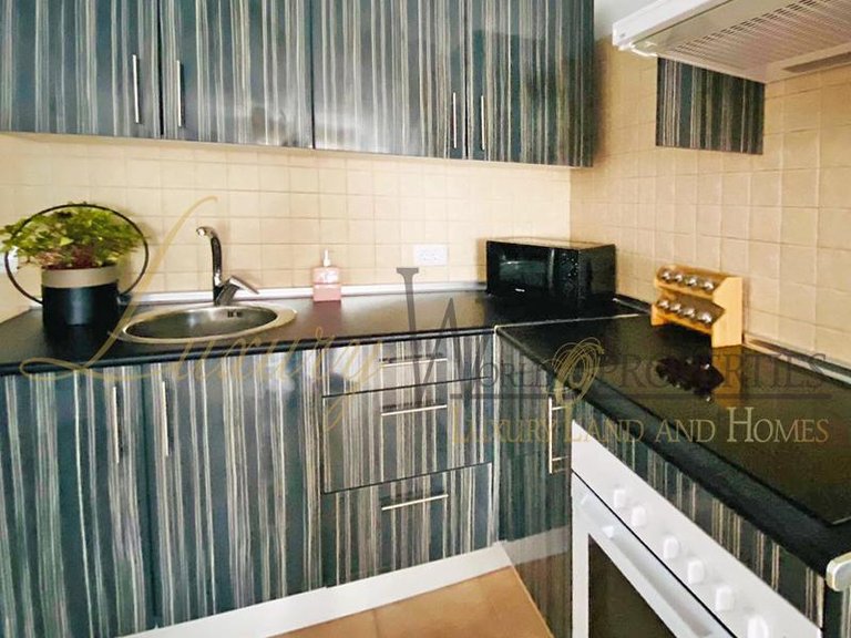 Villa for Sale in Tijoco Bajo, Tenerife, España 12