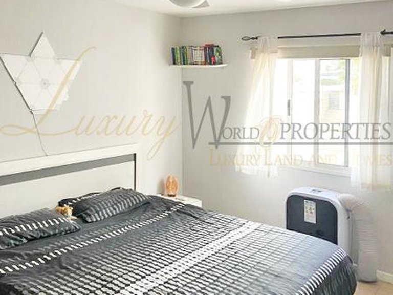 Villa for Sale in Costa Adeje, Tenerife, España 6