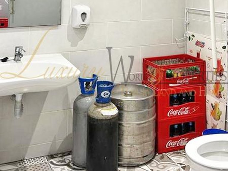 Commercial for Sale in Costa Adeje, Tenerife, España 7