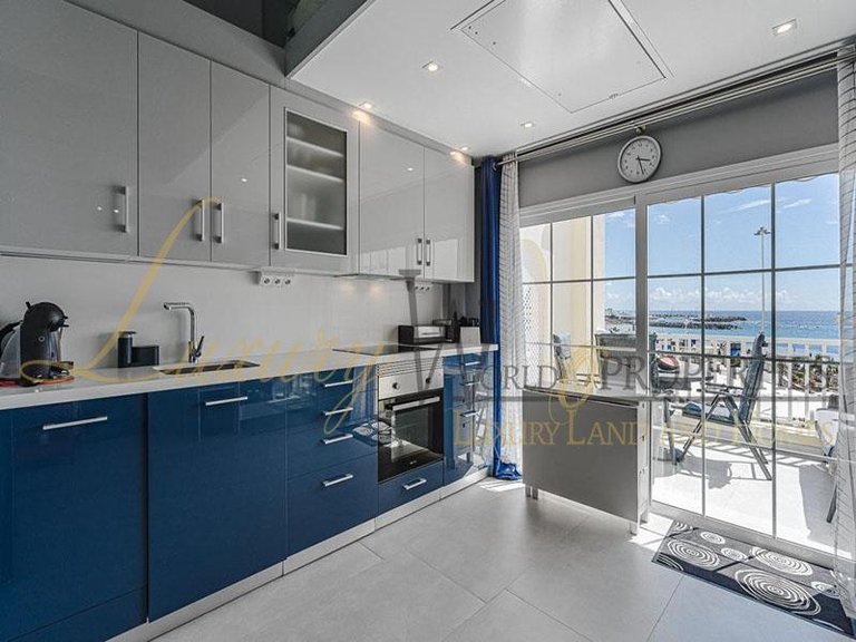 Apartment for Sale in Costa Adeje, Tenerife, España 5