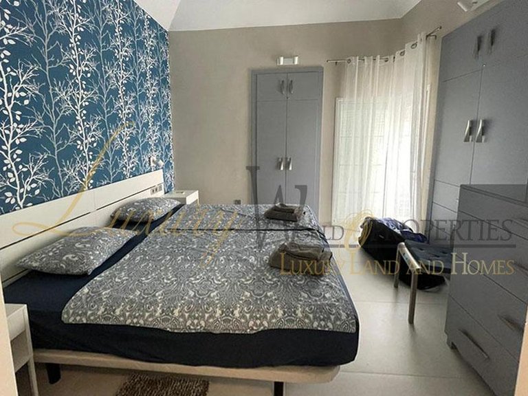 Apartment for Sale in Costa Adeje, Tenerife, España 13