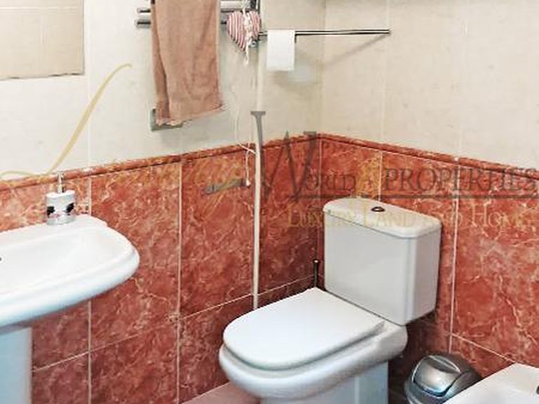 Villa for Sale in Costa Adeje, Tenerife, España 15