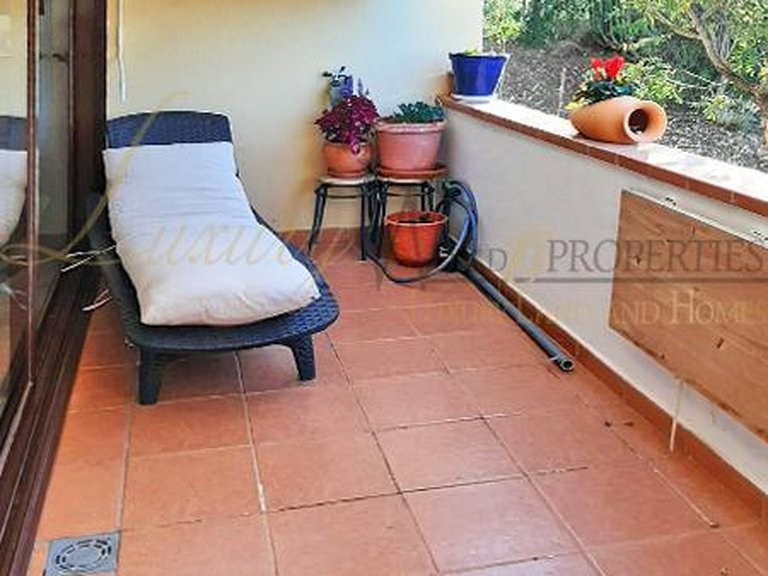 Villa for Sale in Costa Adeje, Tenerife, España 2