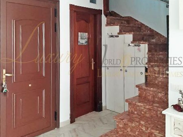 Villa for Sale in Costa Adeje, Tenerife, España 9