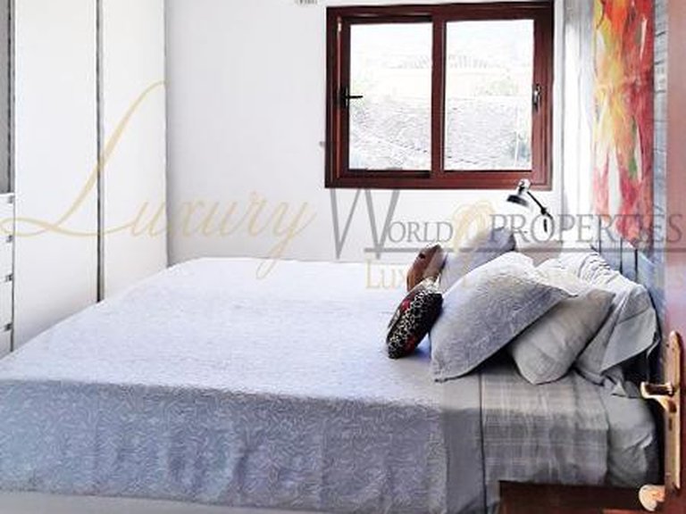 Villa for Sale in Costa Adeje, Tenerife, España 13