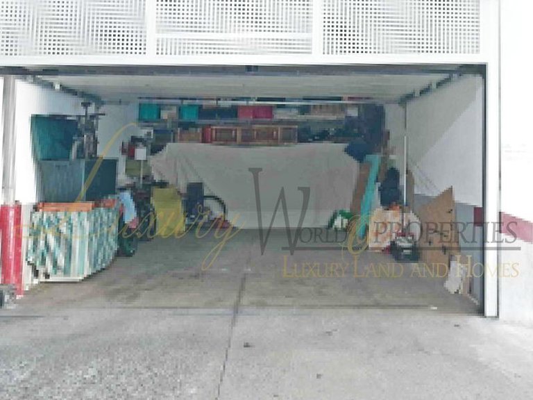 Villa for Sale in Costa Adeje, Tenerife, España 16