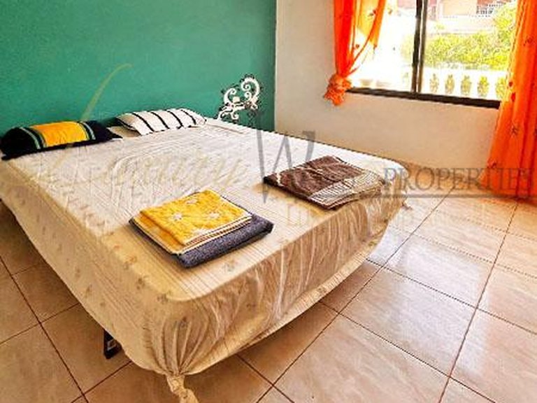 Town House for Sale in La Tejita, Tenerife, España 6