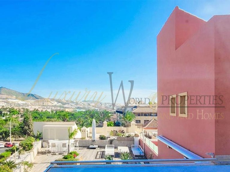 Apartment for Sale in Costa Adeje, Tenerife, España 17