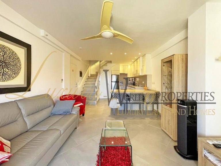 Town House for Sale in Playa De Las Americas, Tenerife, España 4