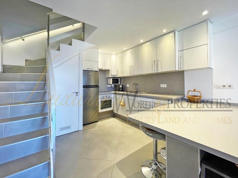 Town House for Sale in Playa De Las Americas, Tenerife, España 7