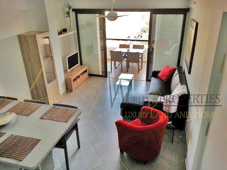Town House for Sale in Playa De Las Americas, Tenerife, España 10