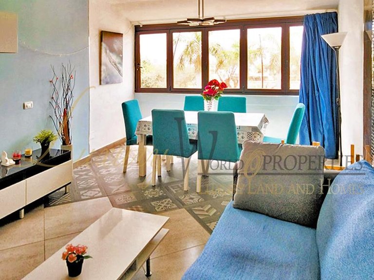 Apartment for Sale in Los Cristianos, Tenerife, España 2
