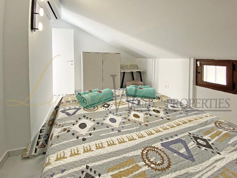 Villa for Sale in Fanabe Pueblo, Tenerife, España 37