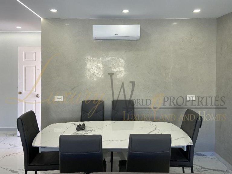 Villa for Sale in Fanabe Pueblo, Tenerife, España 6