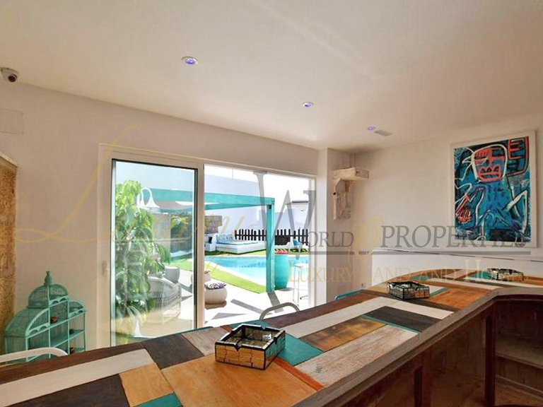 Villa for Sale in Cabo Blanco, Tenerife, España 23