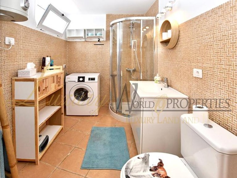 Villa for Sale in Cabo Blanco, Tenerife, España 13