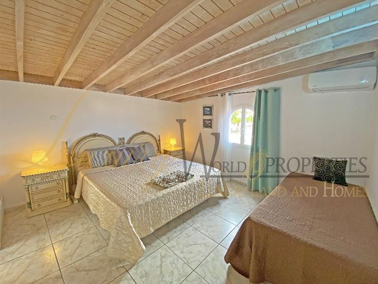 Villa for Sale in Costa Adeje, Tenerife, España 14