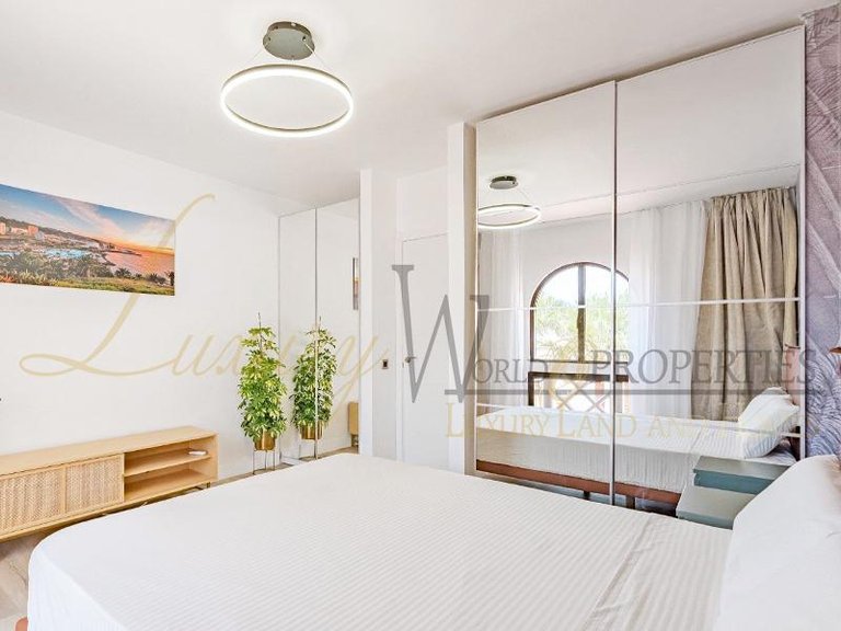 Town House for Sale in Costa Adeje, Tenerife, España 14