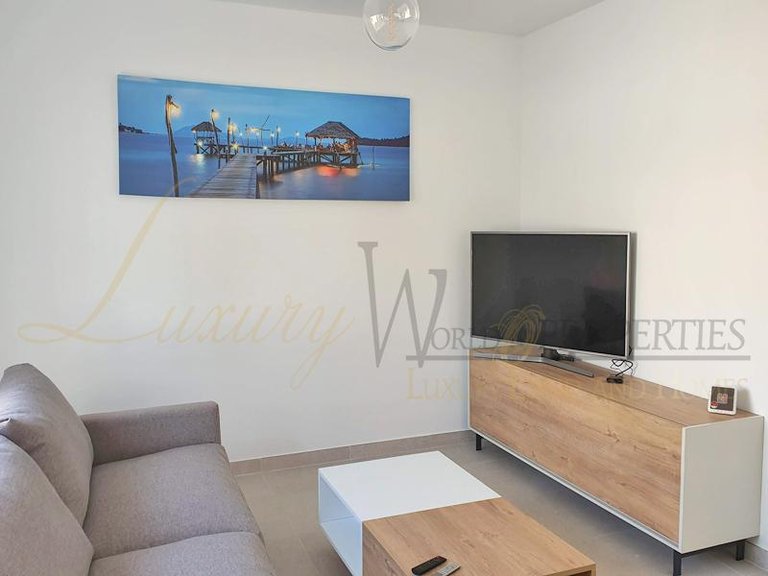 Villa for Sale in Palm Mar, Tenerife, España 19